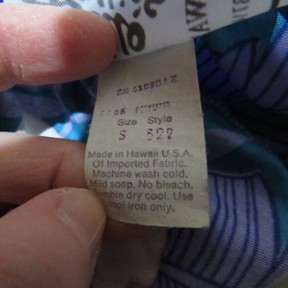 Hilo Hattie Blue Floral Dress - Picture 16 of 16